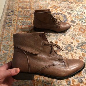 Steve Madden booties